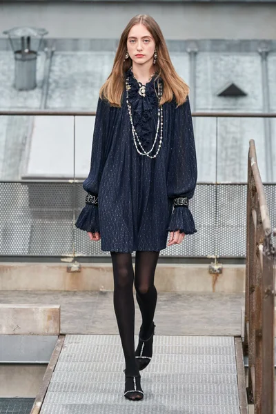 Look 55